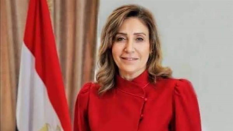 الدكتورة نيفين الكيلاني