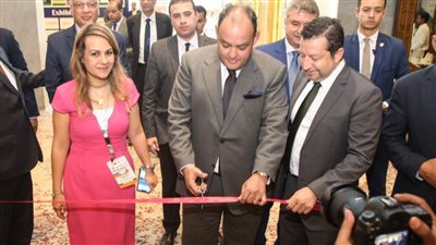 وزير التجارة والصناعة يفتتح بعثة EPS بمشاركة 35 مشتريًا دوليًا في قطاع الصناعات الكهربائية 