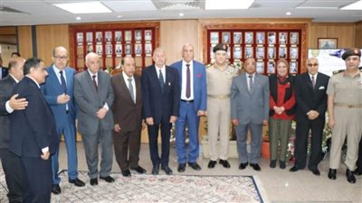 رئيس هيئة قضايا الدولة يستقبل رئيس هيئة القضاء العسكري للتهنئة بالمنصب الجديد