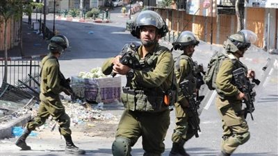 الاحتلال يعتقل شقيقين من القدس