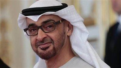 محمد بن زايد ورئيس وزراء اليابان يشهدان تبادل اتفاقيات الشراكة الاستراتيجية 