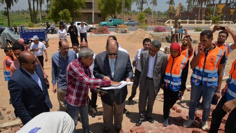محافظ أسيوط يتفقد