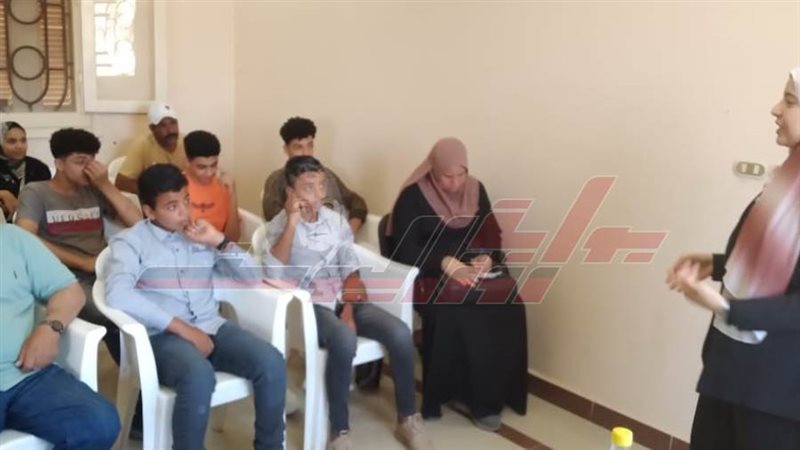 خلال الندوة