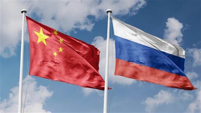 روسيا والصين تجريان مناورات في بحر اليابان على الحراسة البحرية والجوية