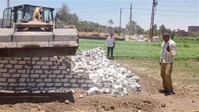 حملات نظافة وإزالة تعديات على أراضي أملاك الدولة بعدة محافظات