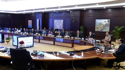 أهم اجتماعات وقرارات وأنشطة مجلس الوزراء خلال أسبوع