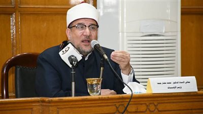 وزير الأوقاف يفتتح أولى دورات اللغة العربية المتخصصة لأئمة وواعظات الأوقاف