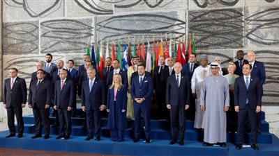 رئيس الإمارات: 100 مليون دولار لدعم المشاريع التنموية بالدول المتأثرة من ظاهرة الهجرة غير النظامية