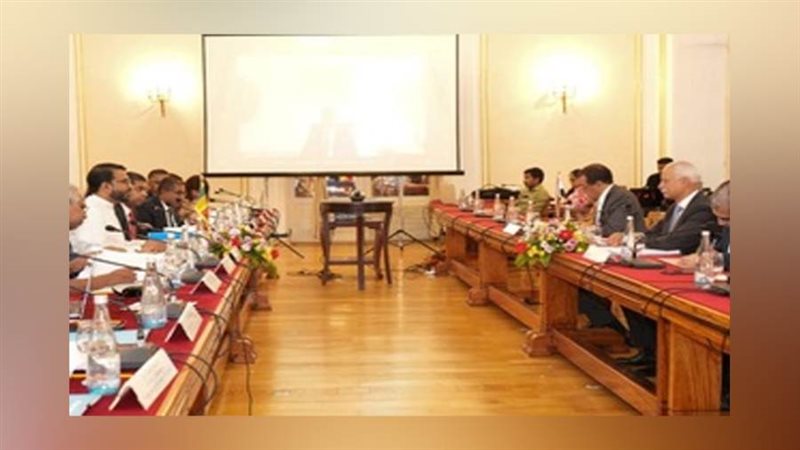 جولة مشاورات السياسة