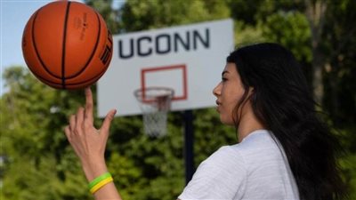 جامعة كونيتيكت تعلن غياب جنا الألفي عن الموسم المقبل