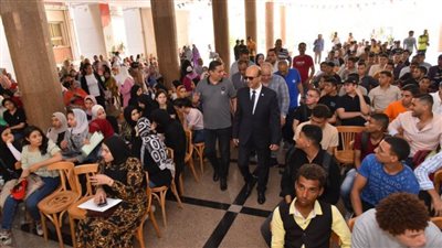 إقبال كبير لطلاب الثانوية العامة باختبارات قدرات كلية التربية الرياضية بجامعة أسيوط