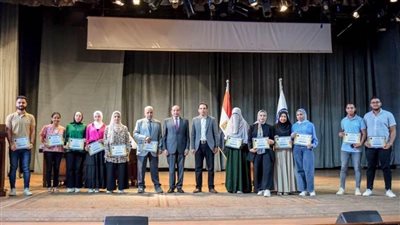 تكريم أفضل مشاريع التغيرات المناخية بعلوم أرض بني سويف