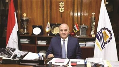  محافظ قنا يوجه بإحالة المتسببين في واقعة تسريب غاز الكلور للنيابة