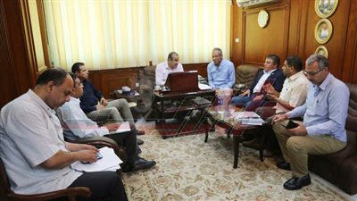 إزالة موقعات تنفيذ مشروع الصرف الصحي بكفر الشيخ 