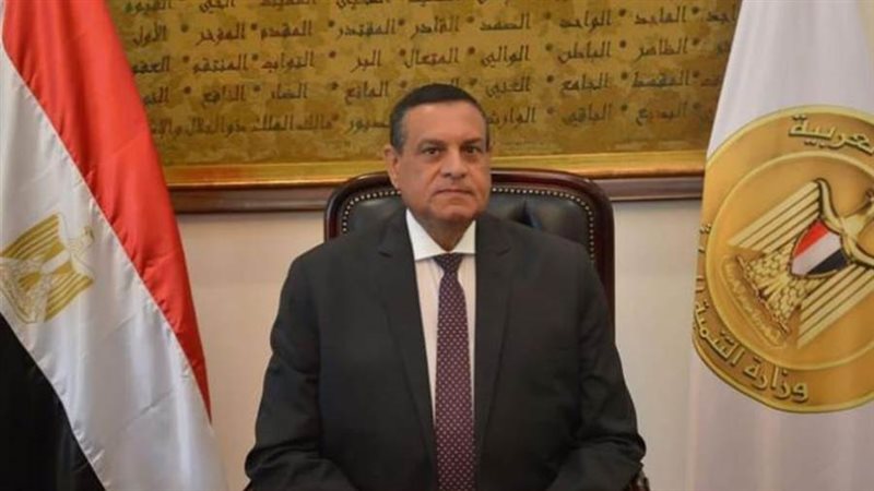 اللواء هشام آمنة