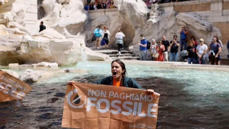 ناشطة من مكافحة تغير