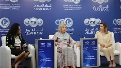 وزيرة الثقافة ونظيرتها الأردنية في جلسة 