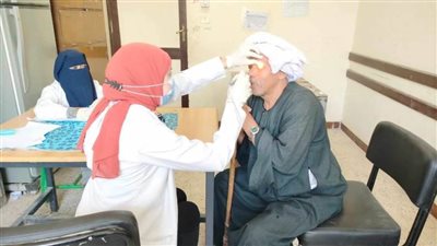 ضمن مبادرة حياة كريمة غدًا.. قافلة طبية بقرية تنده بالمنيا