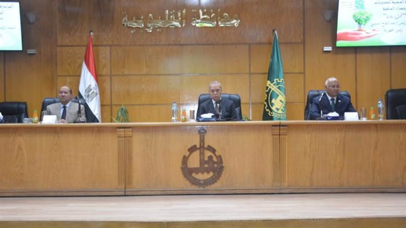 محافظ القليوبية يترأس