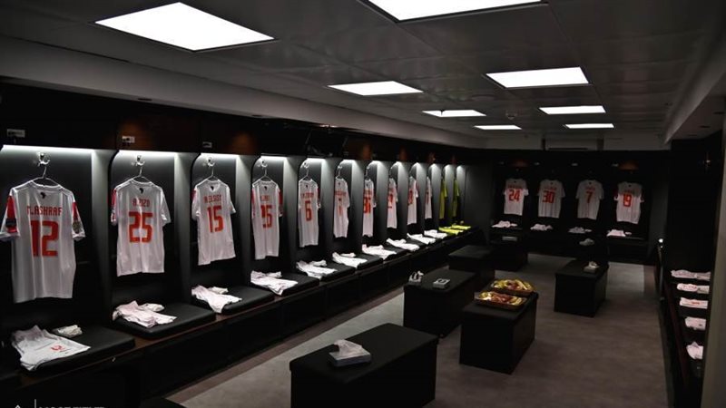 غرفة خلع ملابس الزمالك