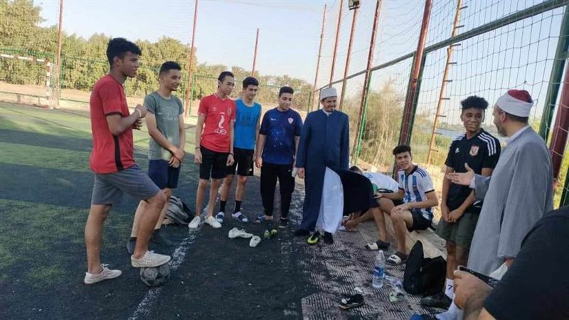 ندوات توعوية للشباب