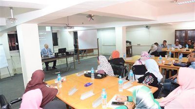 مركز تنمية قدرات أعضاء هيئة التدريس بجامعة سوهاج يختتم برنامجه التدريبي عن النشر العلمي