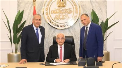 عاجل.. وزير التعليم يعتمد نتيجة الثانوية العامة بنسبة نجاح ٧٨.٨% ويعلن أسماء الأوائل