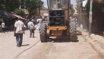 حملات نظافة وصيانة دورية لأعمدة الإنارة بالوحدات المحلية بالمنيا