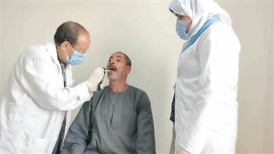 حياة كريمة.. تقديم خدمات طبية لــ 1608 حالات بقرية أسمنت بالمنيا