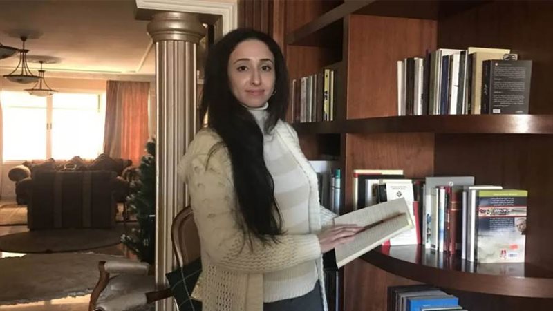 الكاتبة الفلسطينية