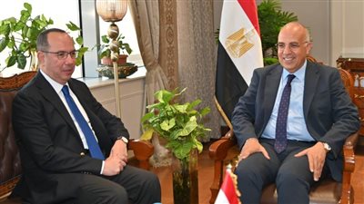 وزير الرى يستقبل سفير مصر لدى جنوب السودان لاستعراض موقف المشروعات التي تنفذها مصرلخدمة مواطني جنوب السودان