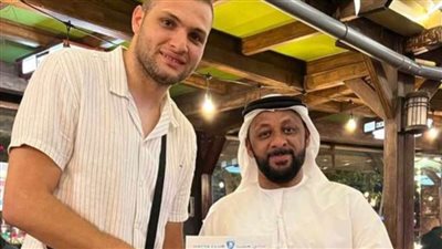 لاعب طائرة الأهلي يوقع لـ 