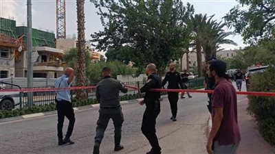 إصابة 5 مُستوطنين إسرائيليين في إطلاق نار بمُستوطنة 