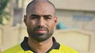 عبد العزيز السيد حكما لمباراة الأهلي والمصري غدا في كأس مصر