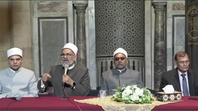 خلال ملتقى شبهات وردود.. الجامع الأزهر يستنكر إحراق الكتب المقدسة