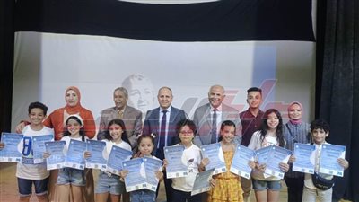 تكريم 235 طالبًا وطالبة بكفر الشيخ من المتميزين في المسابقات العلمية الدولية