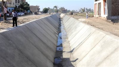 محافظ سوهاج يعلن الانتهاء من تبطين 122 ترعة