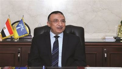 محافظ الإسكندرية يوجه بزيادة المسطحات الخضراء وزراعة النباتات للحفاظ على المظهر الجمالي والحضاري