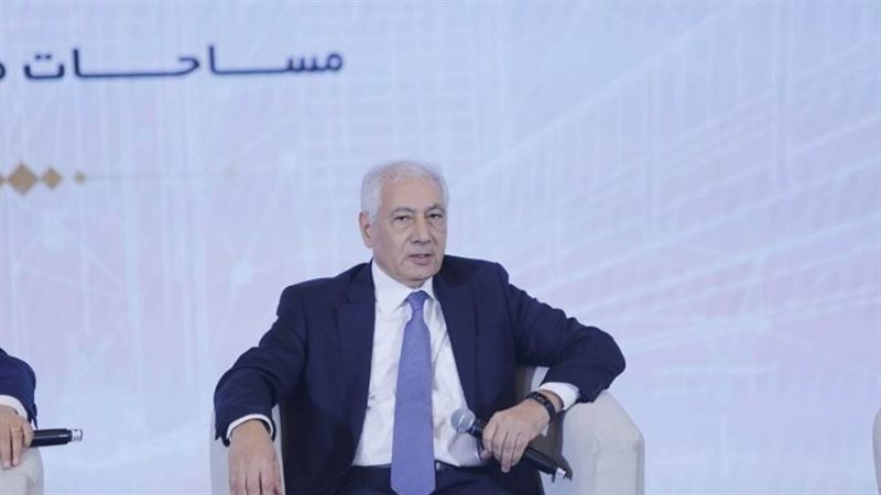 الدكتور أحمد جلال