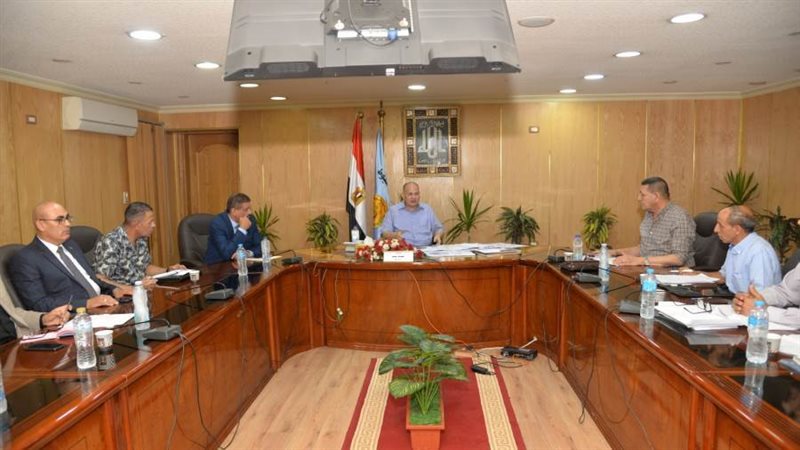 محافظ أسيوط يترأس