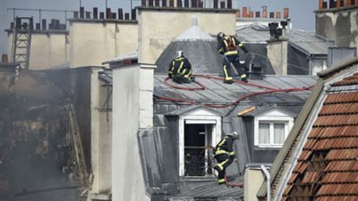 إصابة 5 أشخاص في انفجار بمبنى في شمال باريس