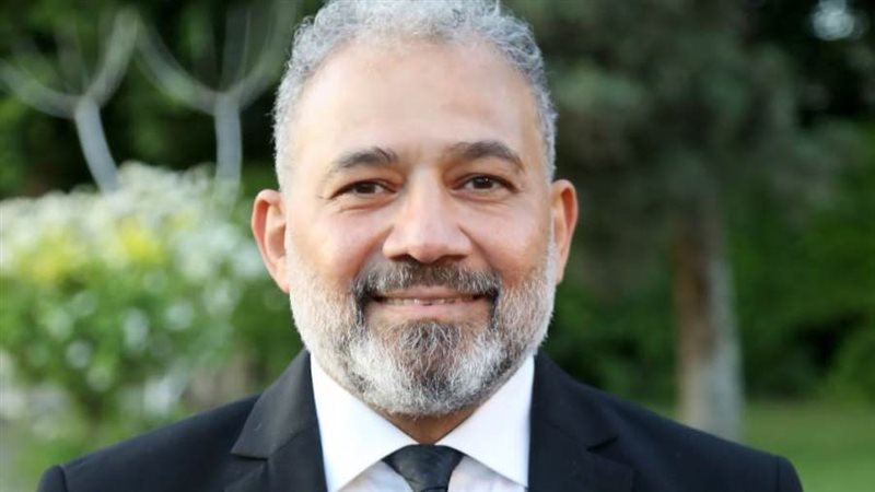 الدكتور خالد داغر