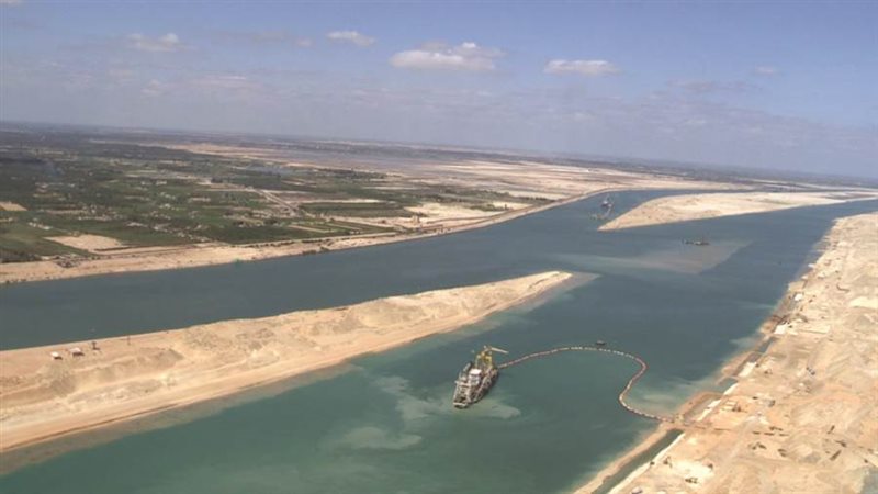 قناة السويس