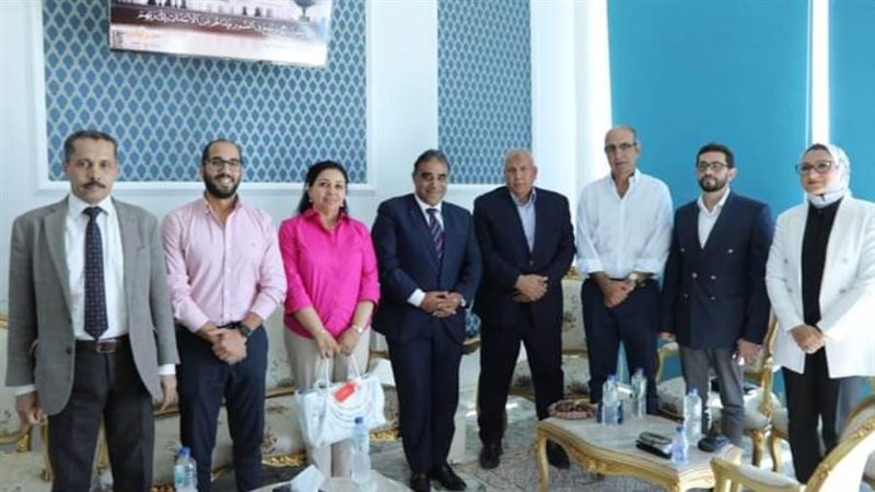 محافظ الوادي الجديد