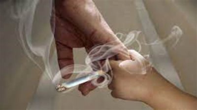 الصحة تكشف أرقاما صادمة بشأن أضرار التدخين.. وتؤكد أنه سبب لحدوث الصداع