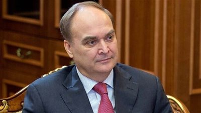 أنطونوف: واشنطن تحاول إخفاء مسؤوليتها عن إفشال اتفاق إسطنبول لتصدير الحبوب