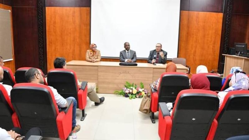 دوره لإعداد المعلم