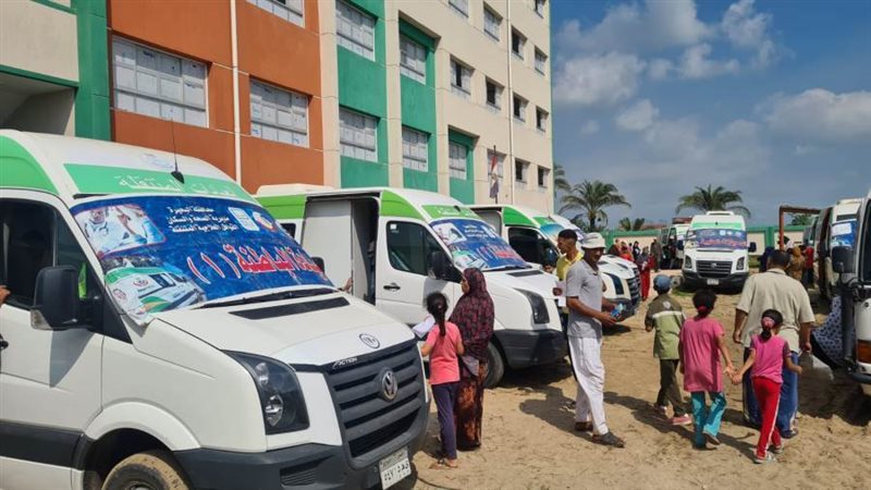 الكشف على 1504 مواطنين