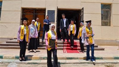 الرصد اللآلي للقمر