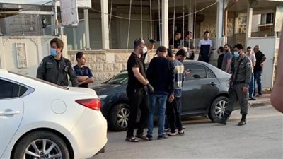 إطلاق نار على سيارة وزير الدفاع اللبناني دون إصابات